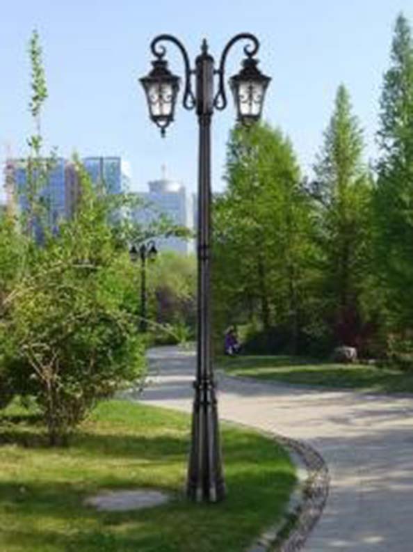 Courtyard Lamps